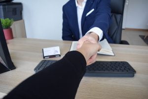 Agendamento de consultas jurídicas online e presenciais